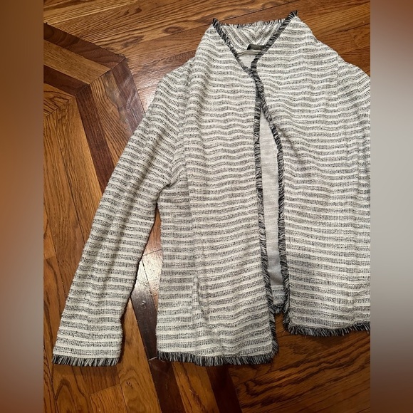 Ivanka Trump Black and White Jacket - Picture 2 of 8